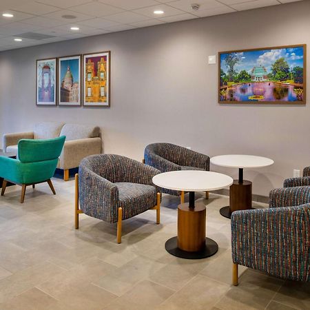 Hampton Inn By Hilton St Louis Airport 伍德森特瑞斯 外观 照片