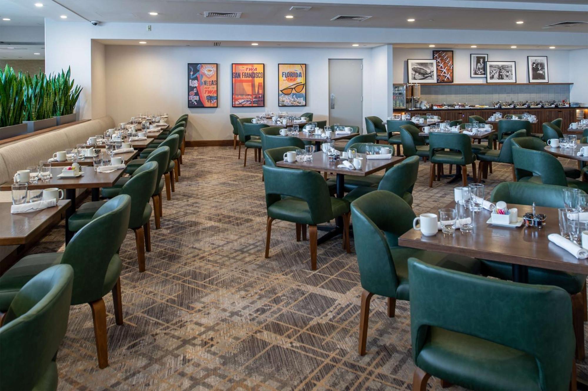 Hampton Inn By Hilton St Louis Airport 伍德森特瑞斯 外观 照片