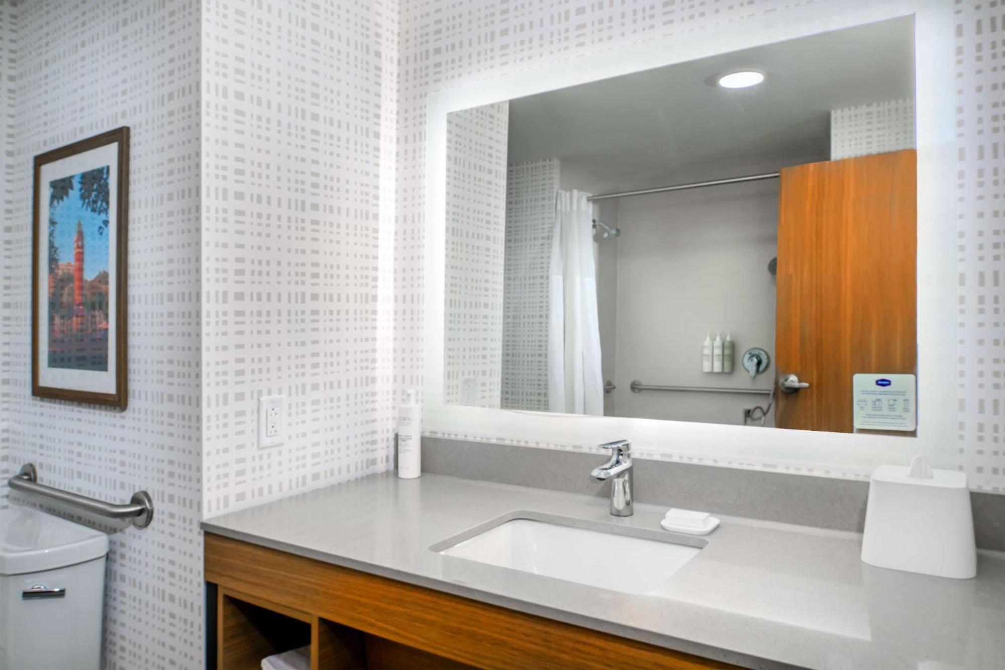 Hampton Inn By Hilton St Louis Airport 伍德森特瑞斯 外观 照片