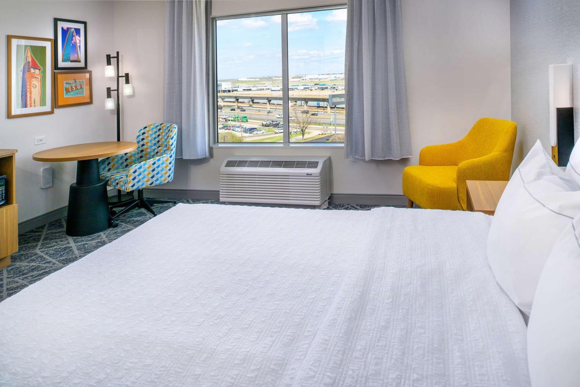 Hampton Inn By Hilton St Louis Airport 伍德森特瑞斯 外观 照片