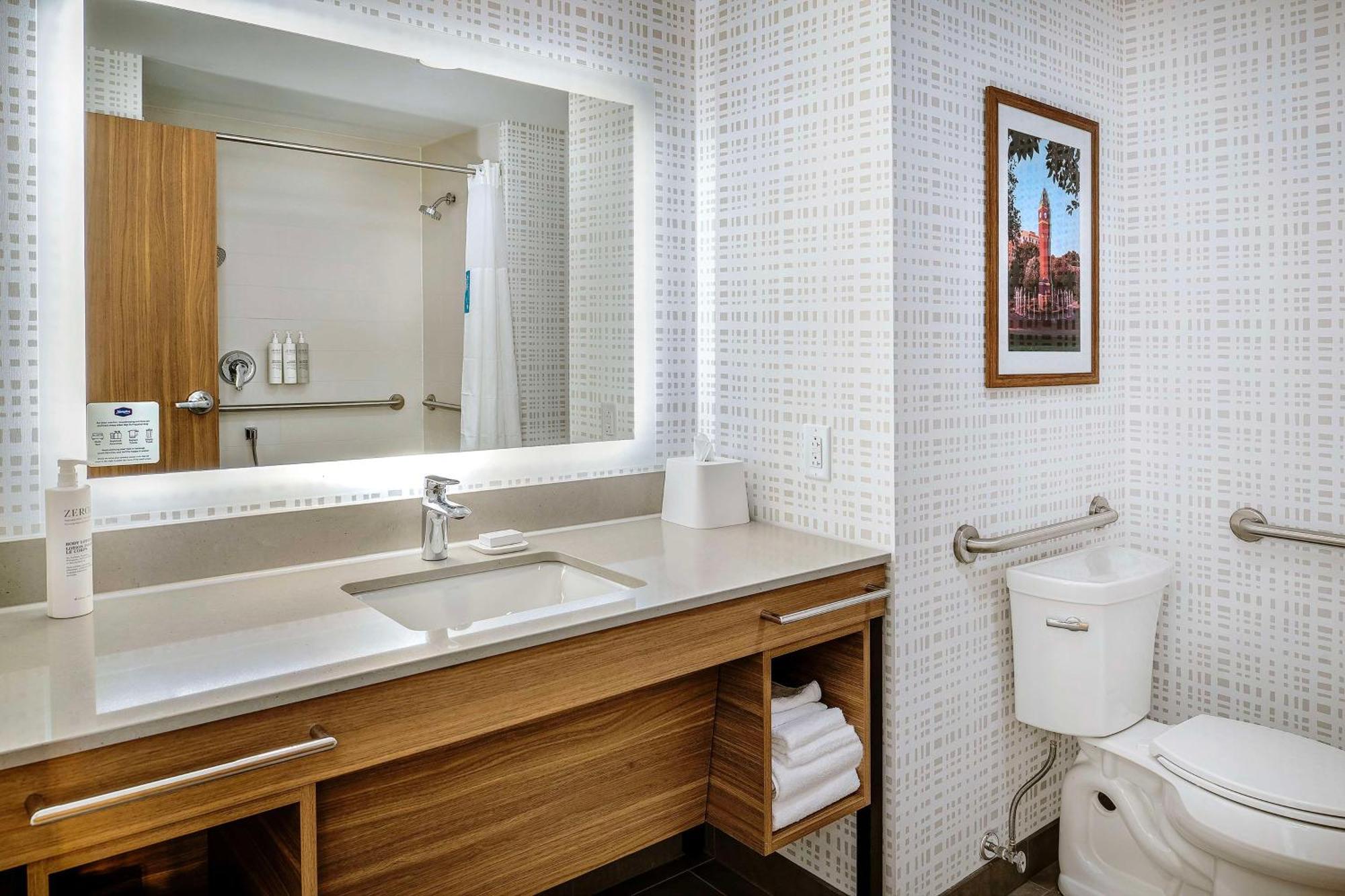 Hampton Inn By Hilton St Louis Airport 伍德森特瑞斯 外观 照片