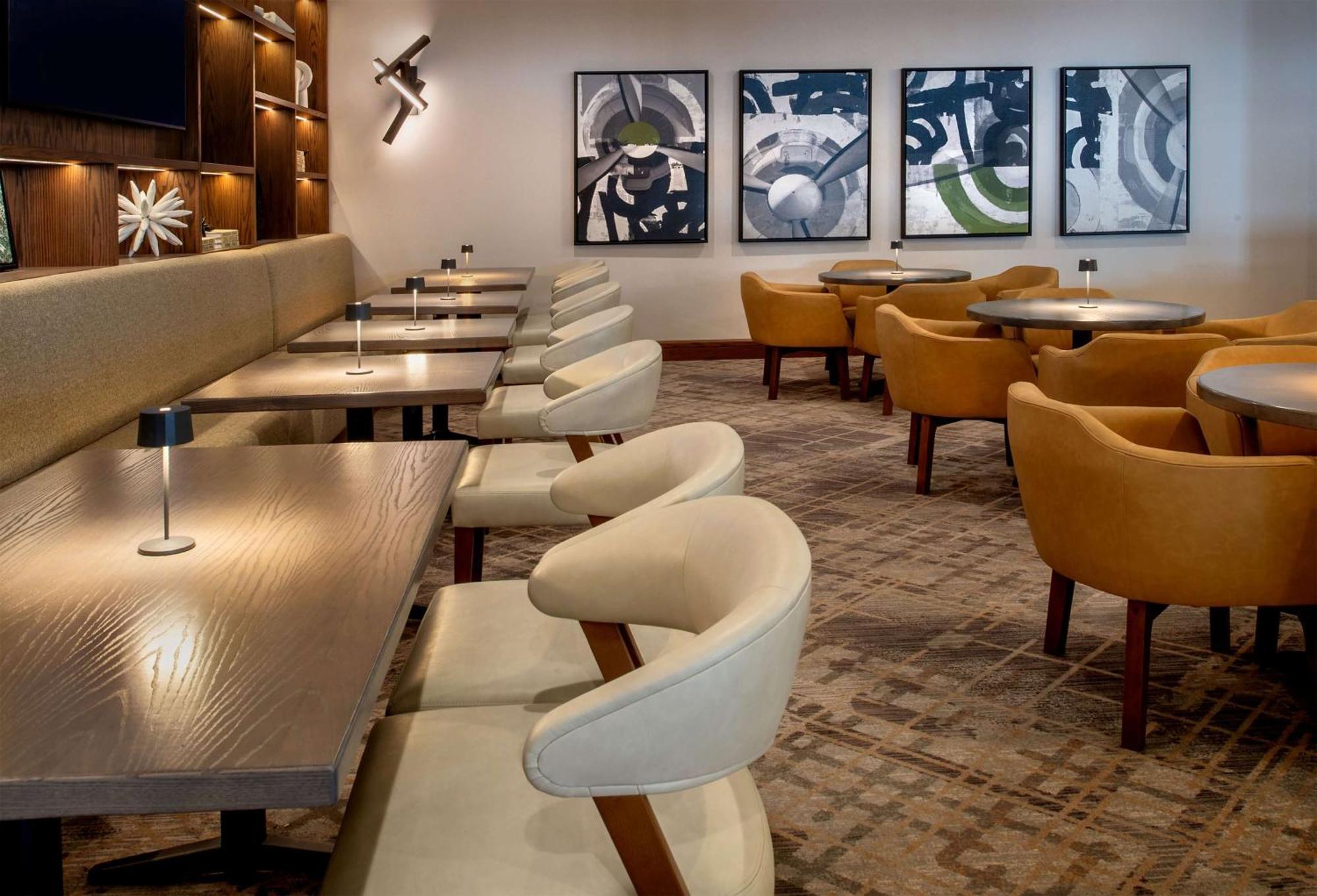 Hampton Inn By Hilton St Louis Airport 伍德森特瑞斯 外观 照片